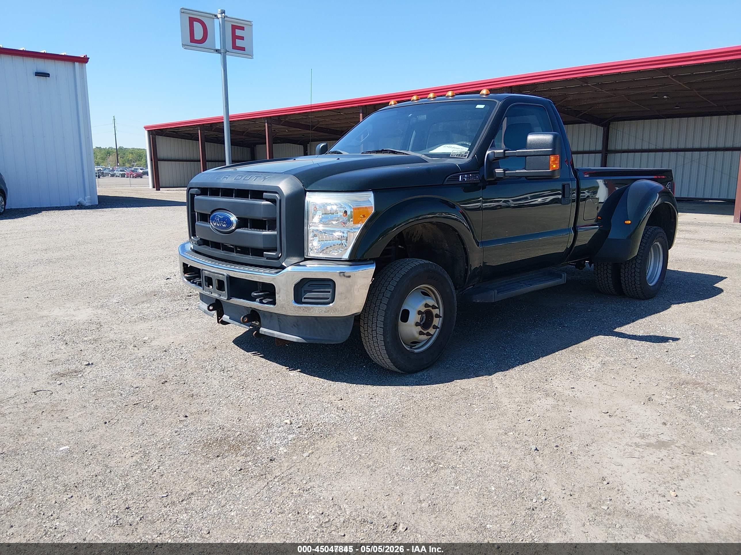 2016 FORD F-350 — VIN 1FTRF3D65GEC46724 — photo 2